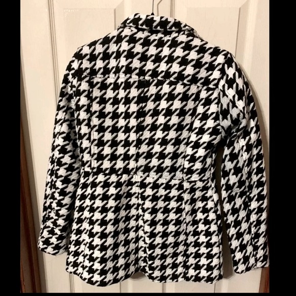 Coat - Picture 3 of 3